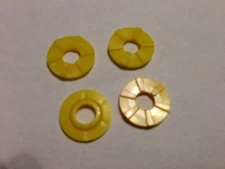 1/32 Strombecker #8339-L Lotus style yellow slot car wheel inserts NOS LOOSE O*