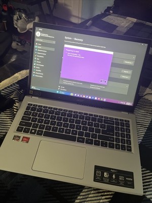Acer Aspire3 Laptop 15.6'' 8GB 512GB AMD Ryzen 5 7520U 2.8GHz