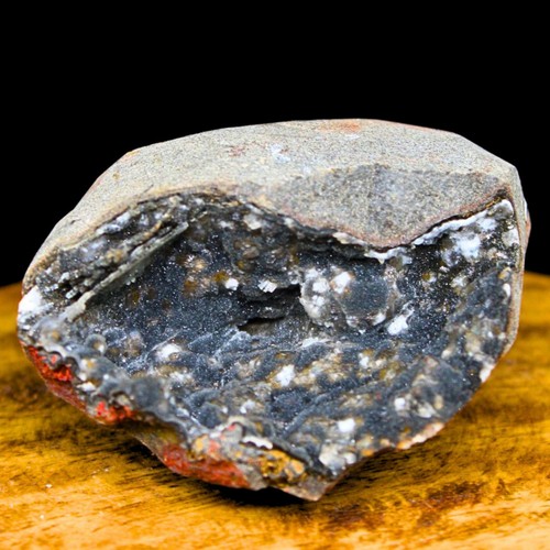 150g Natural Chalcedony w/ MM Quartz Crystal In Geode Mineral Specimen on Matrix - Picture 5 of 10