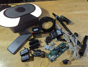 UNTESTED RETURN Chamberlain 1-1/4HP Smart  Belt Drive Garage Door Opener B6753T