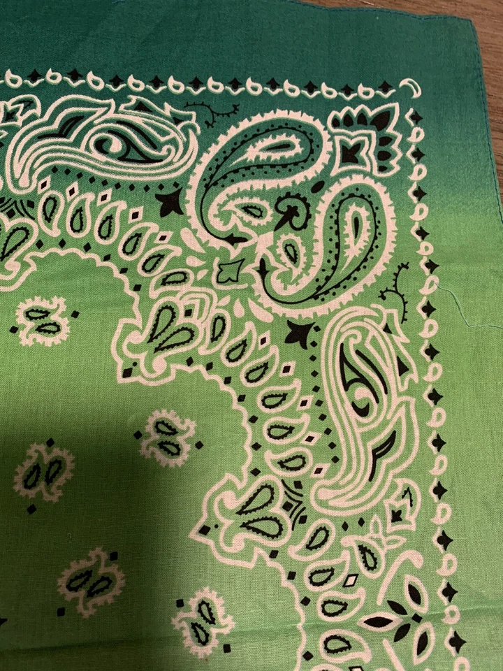 Nuevo sin etiquetas Raro 100% Algodón Tie Dye Vintage Bandana Hippy Motociclista Boho AZUL VERDE Foto 2 de 4