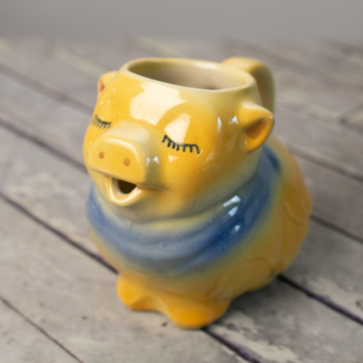 SHAWNEE POTTERY USA Smiling Pig Pitcher Creamer Yellow Blue 1940s