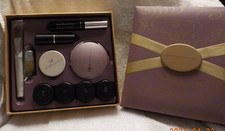 Bare Escentuals make up 10 piece set - "The gifted look for Spring" NOS in box