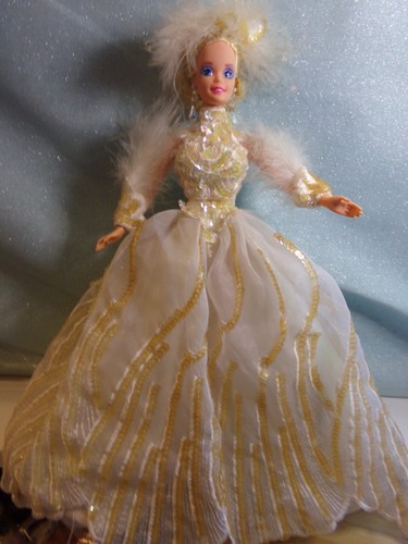BARBIE 1994 STAGIONI INCANTATE PRINCIPESSA DELLA NEVE SUPERSTAR BARBIE 11875 - Foto 2 di 7