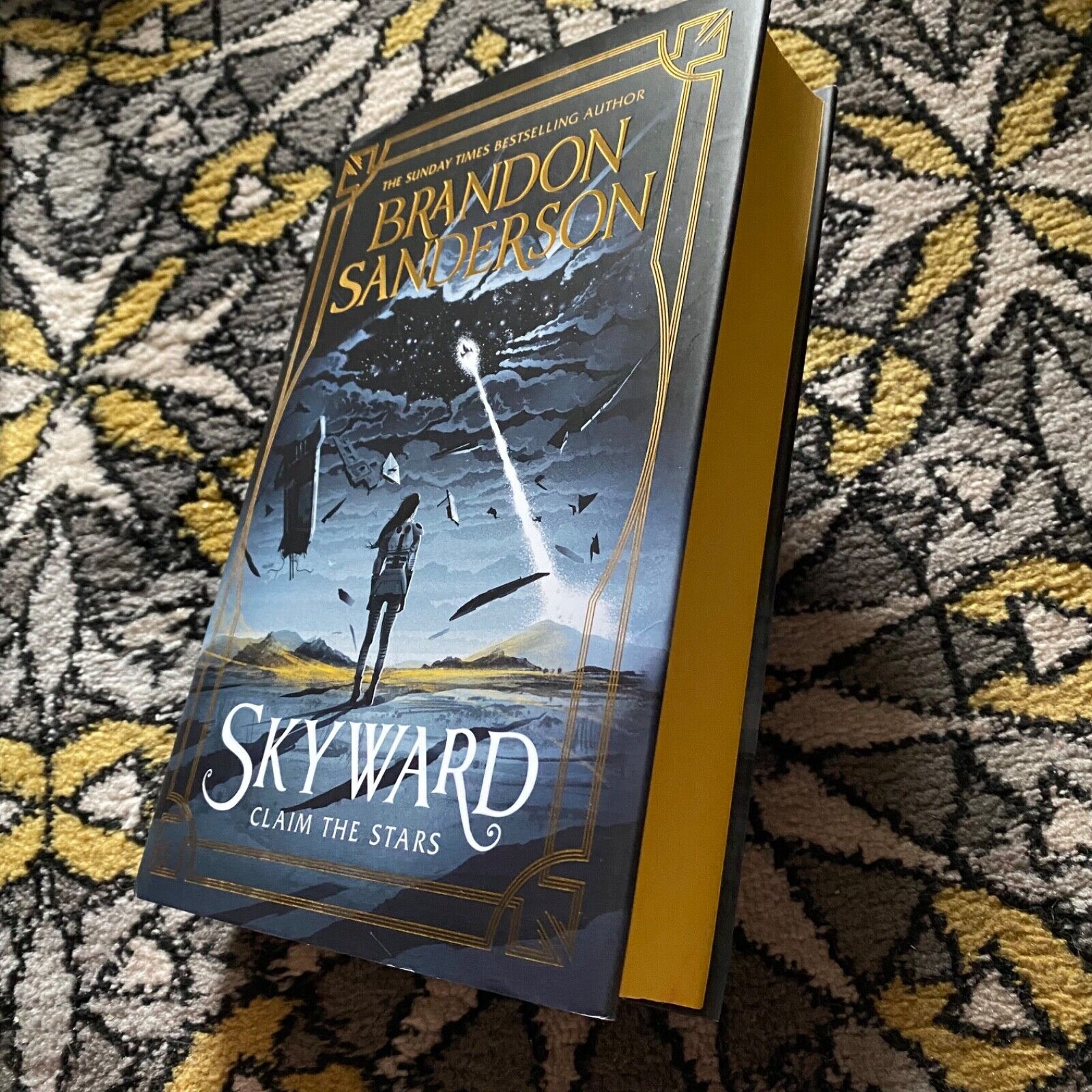 Fairyloot Skyward by Brandon Sanderson Yellow Sprayed Edges