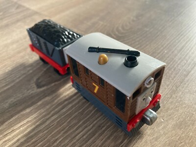 Take N Play Pull N Zoom Toby Train From Thomas The Tank engine