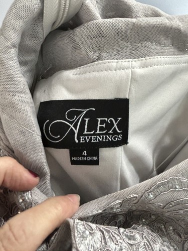 Womens Sz 4 Formal Gown by Alex Evenings Gray Dress Embellished Beaded HOCO Prom - Picture 8 of 10