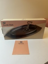 Boots Cast Iron Sizzle Sizzling Plate With Wooden Stand Base Boxed Heavyweights