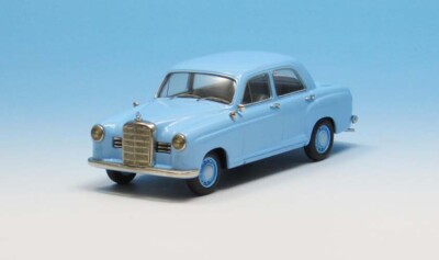 1959-1962 Mercedes 180 a Ponton Limousine 4-türig hellblau 1/43 Zinnlegierung