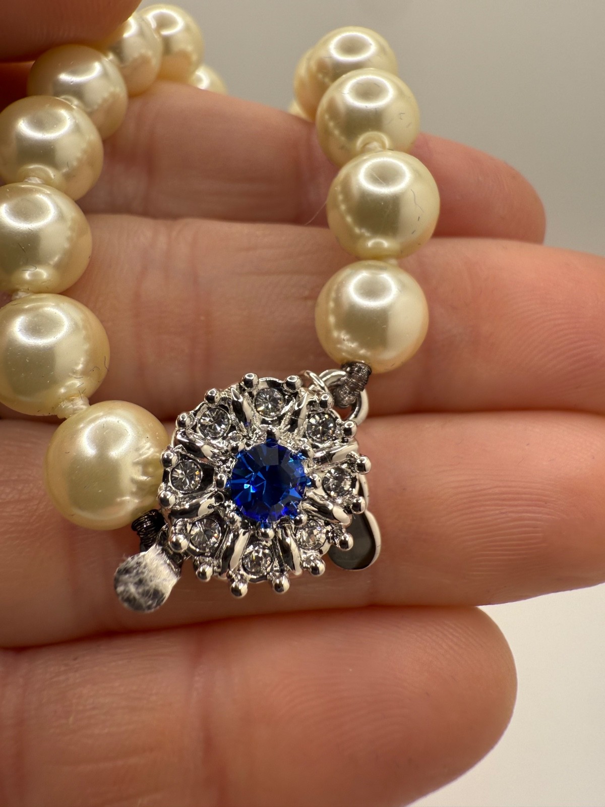 Vintage Camrose Kross JBK Kennedy Faux Pearl Blue Rhinestone Statement 20”