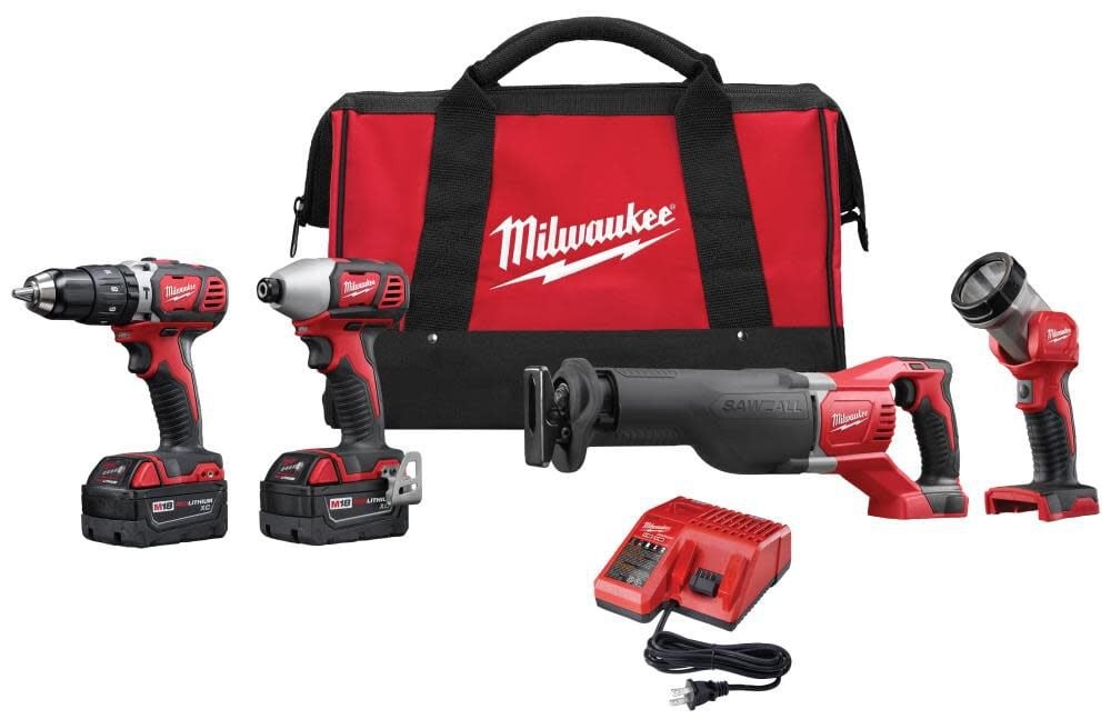 Комбинированный аккумуляторный литий-ионный аккумулятор Milwaukee M18 с 4 инструментами 108690₽