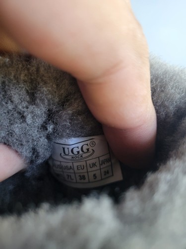 Ugg Nock Boots Ladies Size 7 Mens Size 5 - Picture 7 of 8