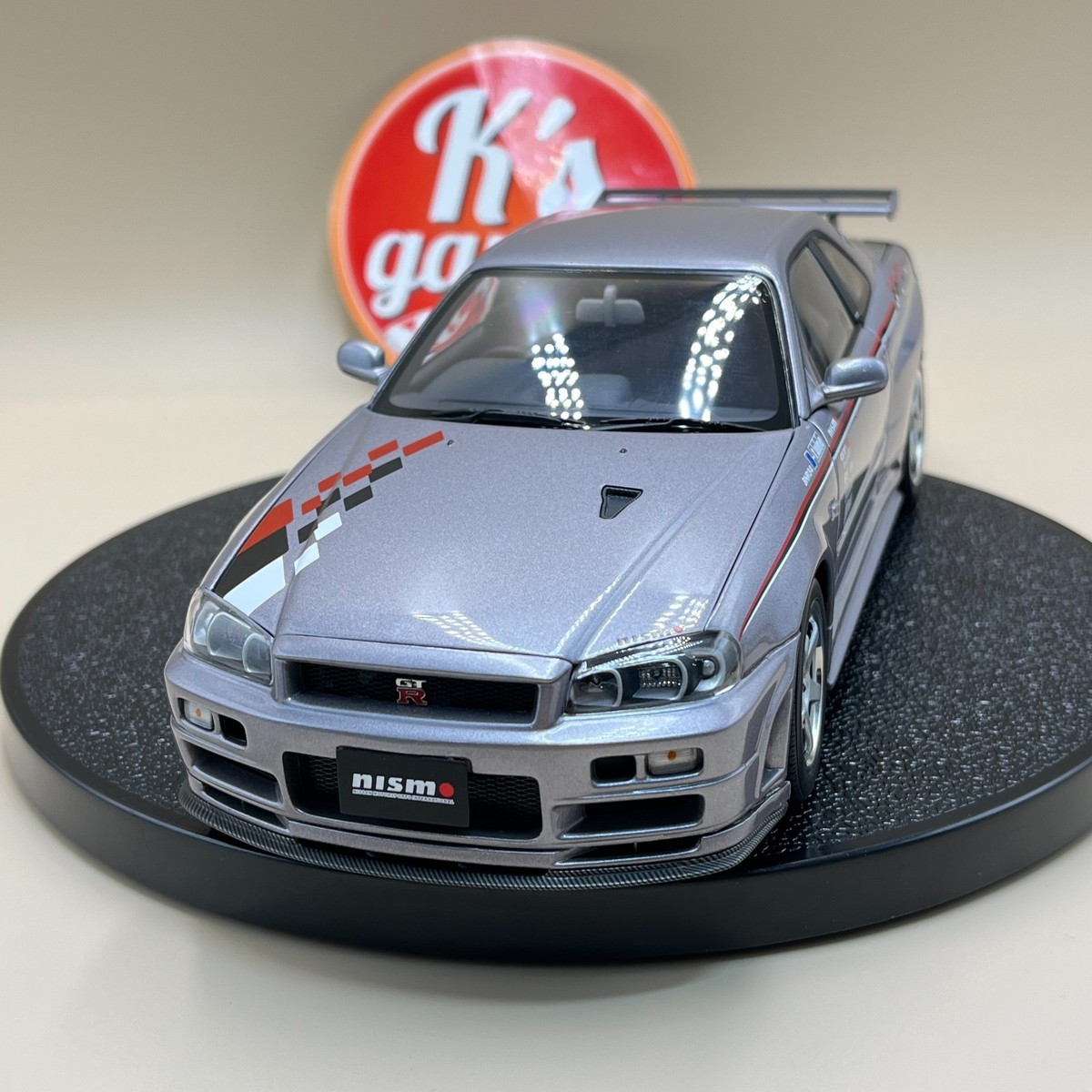 AUTOart 1/18 Nissan Skyline GT-R R34 S1 S-Tune nismo silver 77358