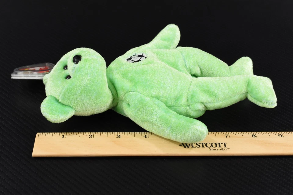 Vintage Plush Kicks Green Teddy Bear Ty Beanie Baby Original Tags (Tag Error) - Image 3 of 4