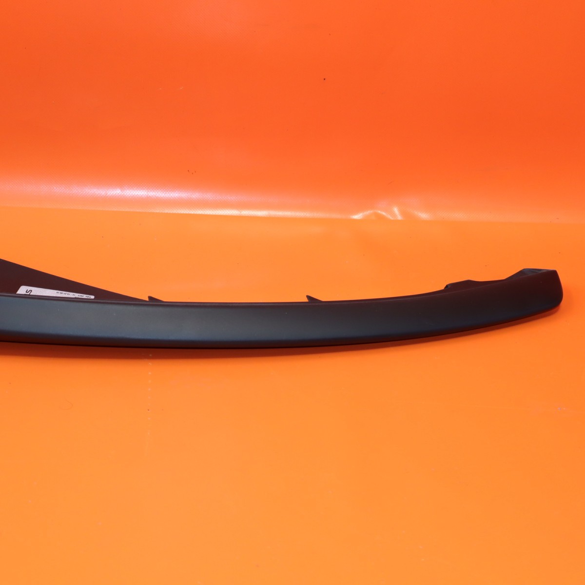 FERRARI 812 SUPERFAST FRONT BUMPER LOWER SPOILER RIGHT 2018-2020 2021 08877000