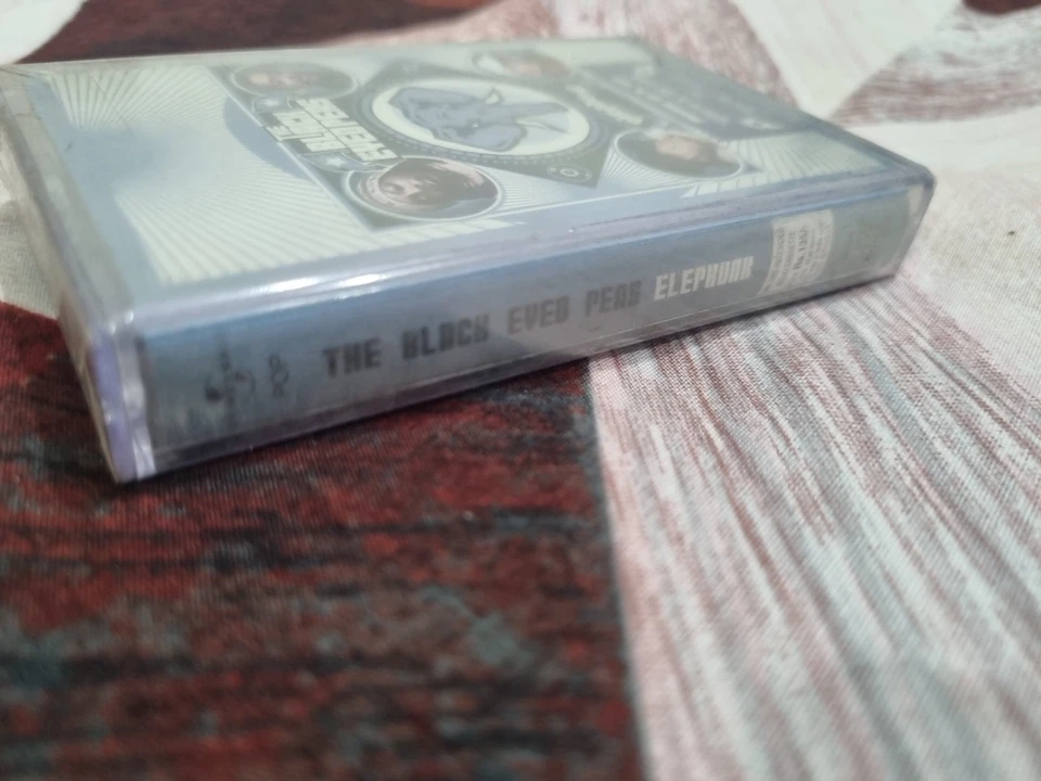The Black Eyed Peas Elephunk INDIA IMPORT CASSETTE SEALED MINT - Image 2 of 4