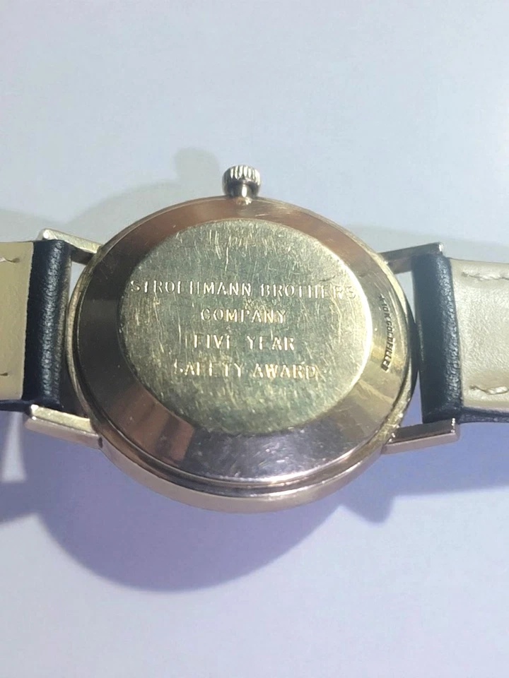 Girard-Perregaux - Halcón Marino - Lleno de Oro 10K 1950 Foto 4 de 4