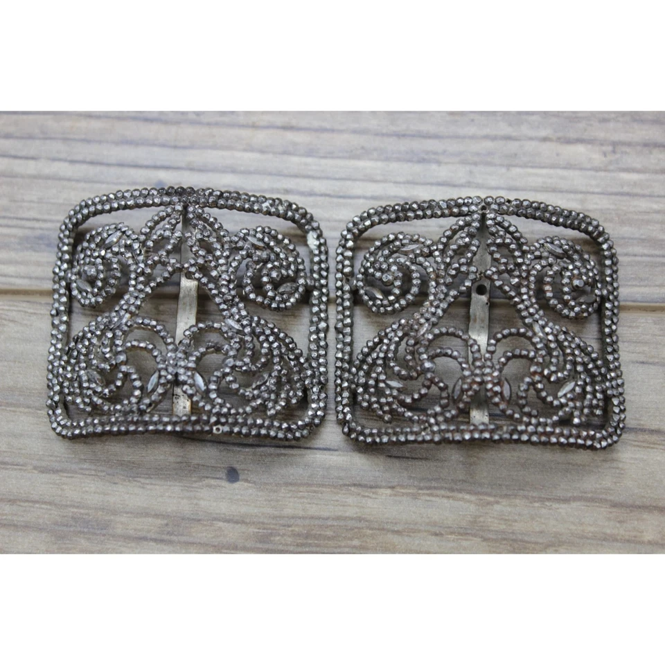 Antique swirl pattern steel cut bead French shoe buckles pair - Image 2 of 4