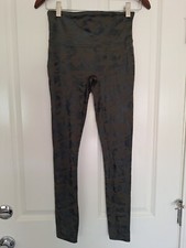 Spanx Camouflage leggings size M