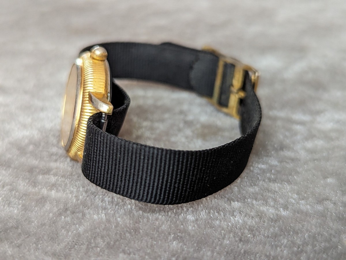 Vintage Guess Gc Gold and Black Watch With Elastic Wristband Vintage 1995 GUESS gold and Black banded | Mercari main image 4