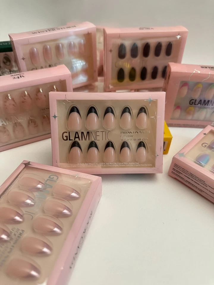 GLAMNETICS Prensado Uñas CAVIAR Almendra Corta NUEVO EN CAJA Negro PUNTAS FRANCESAS Foto 4 de 4