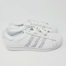 adidas superstar graffiti