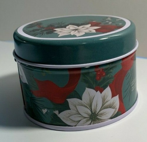 3 Mini Christmas Tins: White Poinsettia, Holly Berries and red bow (set of 3) - Picture 3 of 4