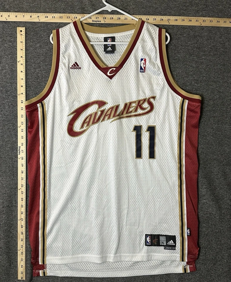 Adidas Zydrunas Ilgauskas #11 Cleveland Cavaliers NBA Size XL White Jersey - Image 2 of 4