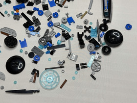 LEGO Ninjago Movie 70611 Water Strider - 1 Figurine + Parts INCOMPLETE P123C