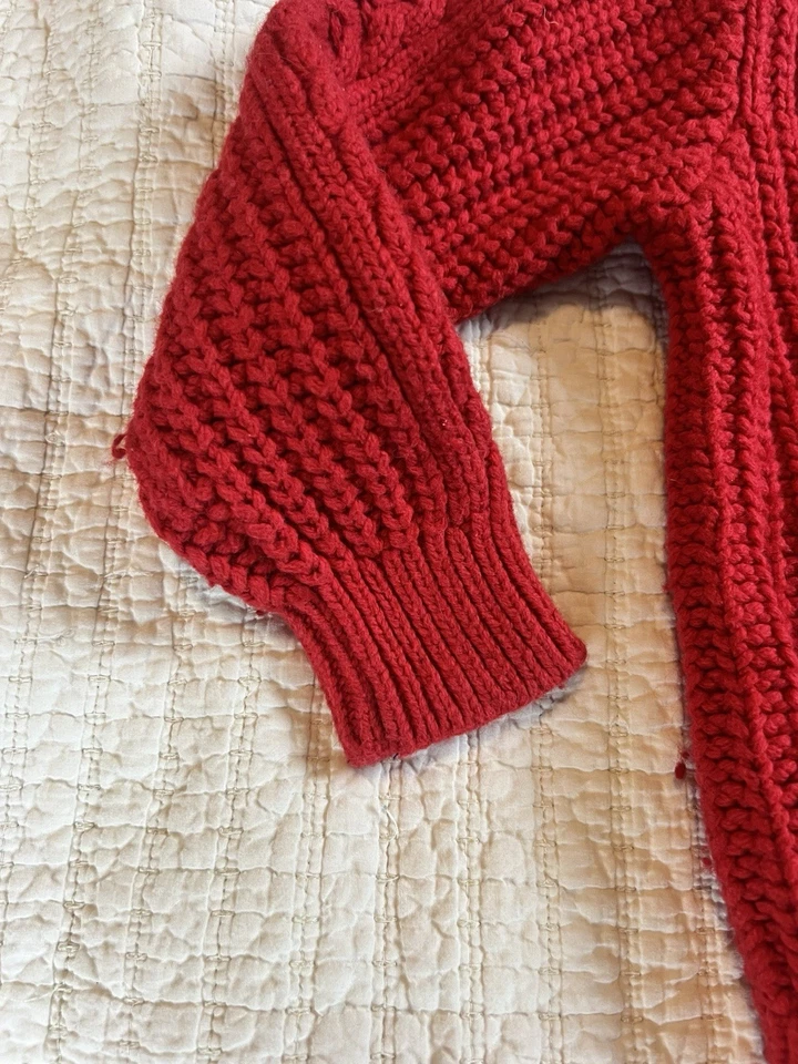 Suéter Pullover Gap Rojo Grueso Tejido con Cable Talla 5T Vacaciones Festivas Foto 4 de 4