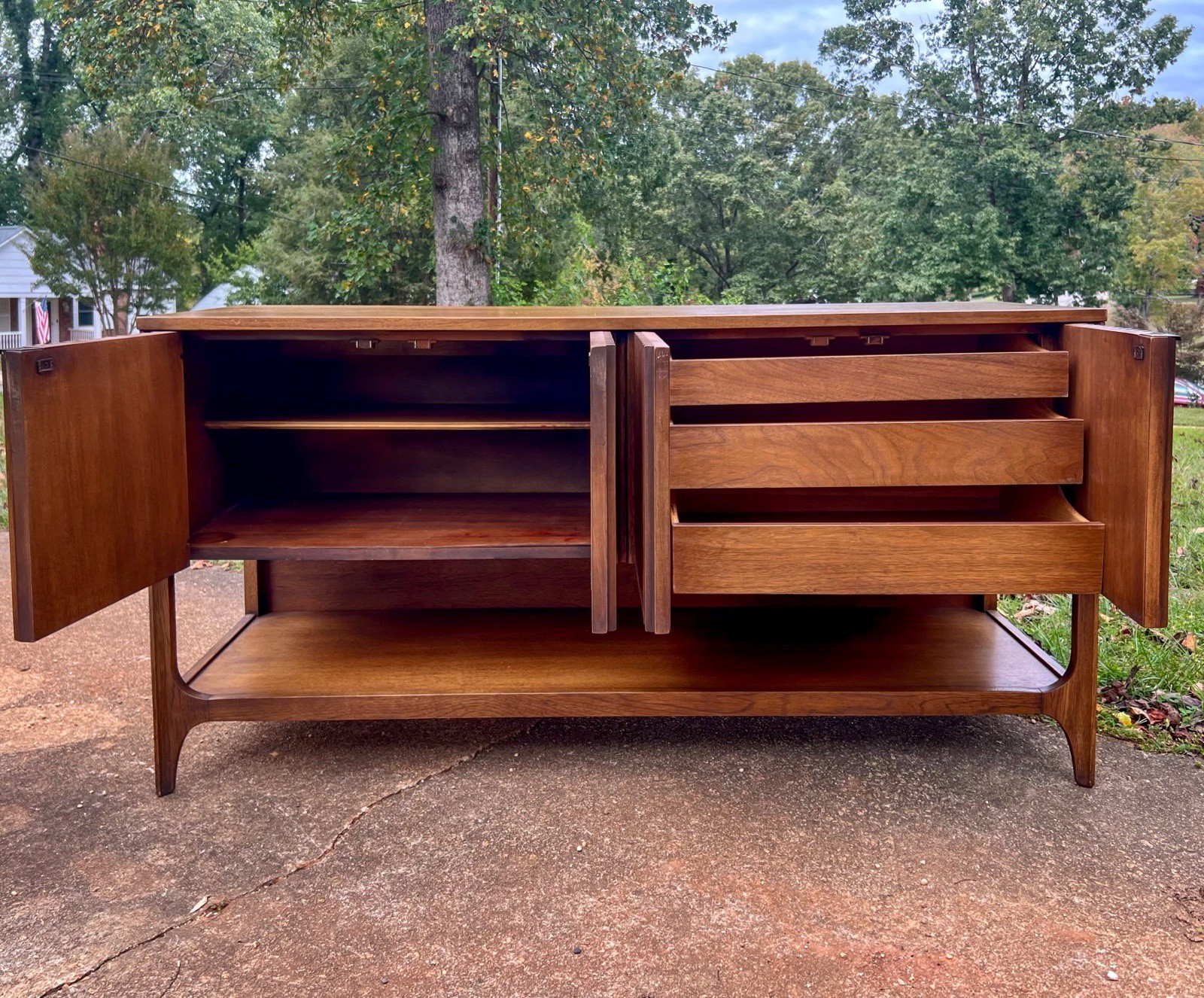Broyhill Brasilia Mid Century Walnut Fluted Credenza
