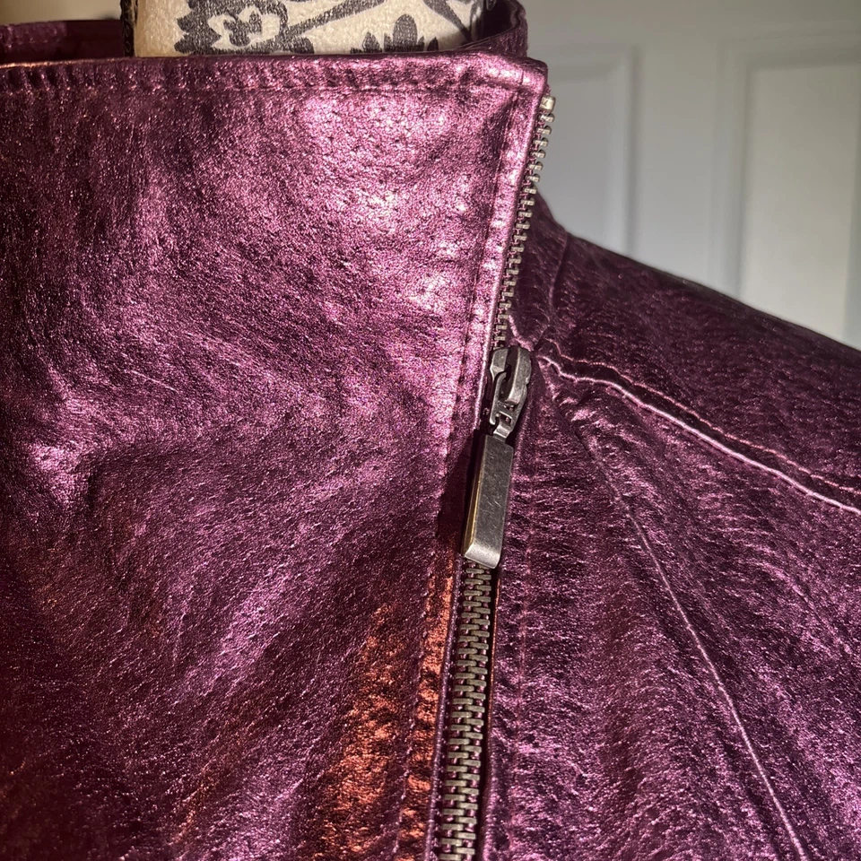 Jessica London Plus 尺寸紫色金属皮革夹克,尺寸 20 — 第 2/4 张图片
