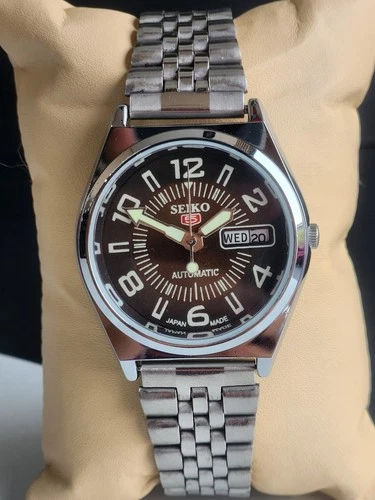 Vintage Seiko 5 Automatic 6309 17 Jewels Gentlemen's Wrist Watch - FREE SHIPPING