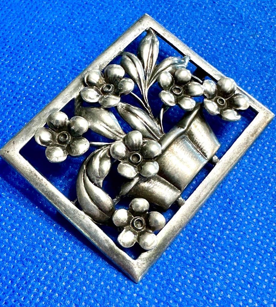 Unique Sterling Silver Rectangular Picture Framed… - image 2