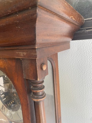 Vintage Howard Miller Wall Clock Barwick Germany Works Keywound RUNS - Picture 5 of 11