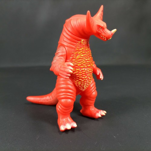 A elegir Figura de vinilo Ultraman Monster Shokugan Gamelot Gomorra Tyrant ... - Imagen 8 de 61