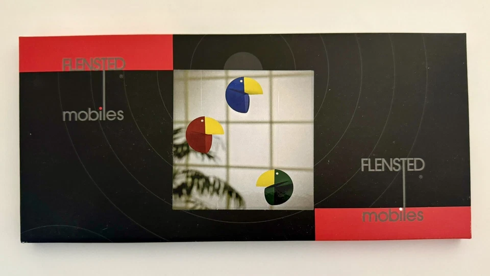 Móvil colgante decoración danesa moderna con diseño de árbol parlante de colores Foto 3 de 4