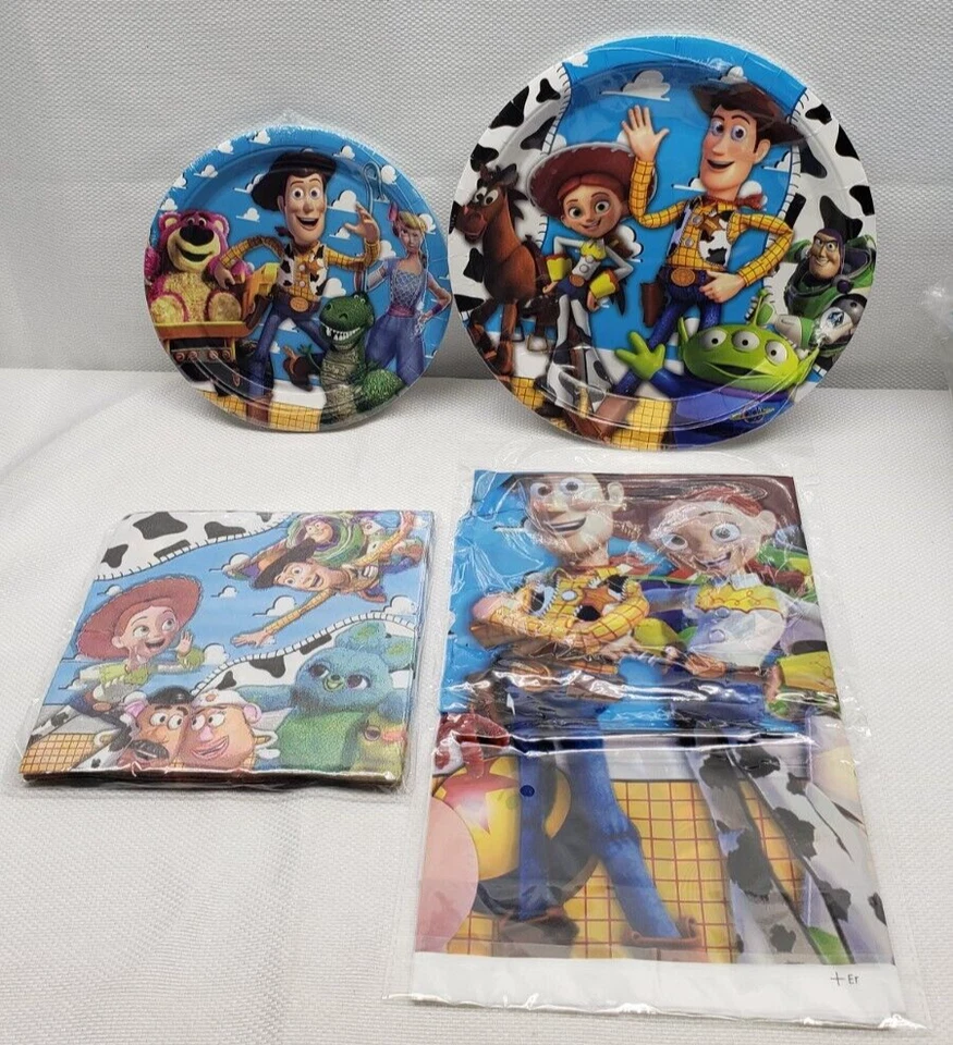 Toy Story Película Tema Cumpleaños Fiesta Suministros 9" y 7" Platos Servilletas Mantel Foto 2 de 4