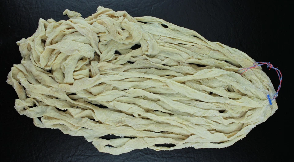 MARKENLOS Rinder Mitteldarm Schloßdärme Kal: 50/55 1 Bund/9 Meter