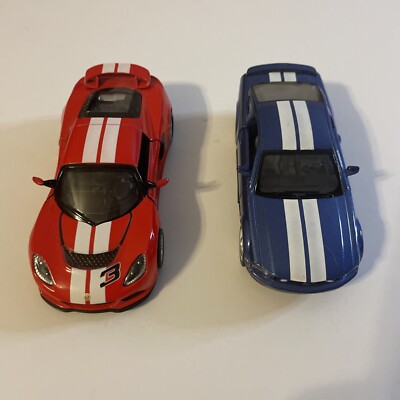 Kinsmart Cars 2012 Lotus Exige S & 2006 Ford Mustang Car