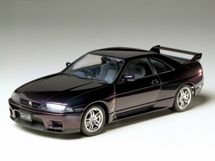TAMIYA Sport Car 1/24 No.145 NISSAN Skyline GT-R V Spec Plastic
