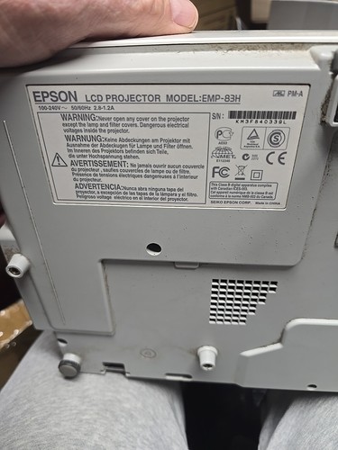 Projektor Epson Powerlite 83+ 3LCD EMP-83H - Zdjęcie 5 z 6