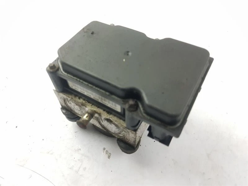 Renault Clio Campus 2007 bomba abs + módulo 1,2 gasolina D7F726 8200661044 Foto 3 de 4