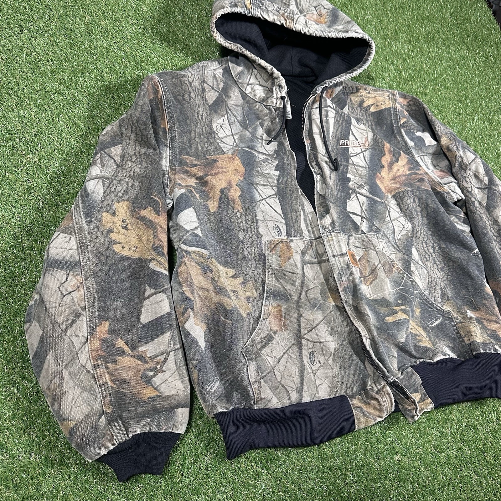Vintage Carhartt Jacket J144 CMO Camo Realtree Hardwoods Size XL Regular No Zip image 3