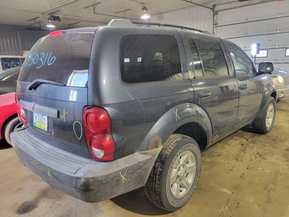 Windshield Glass VIN 3 6th Digit SE Fits 04-09 DURANGO 2061257 - Image 4 of 4