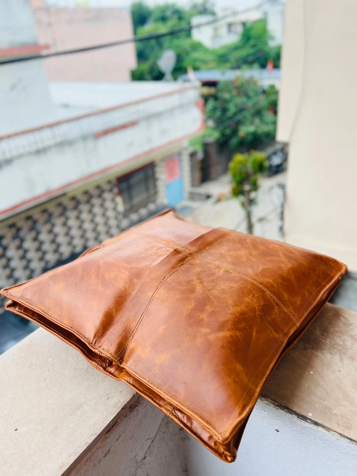 Puf Marroquí De Cuero De Cabra Genuino Hecho A Mano Vintage - Imagen 2 de 4