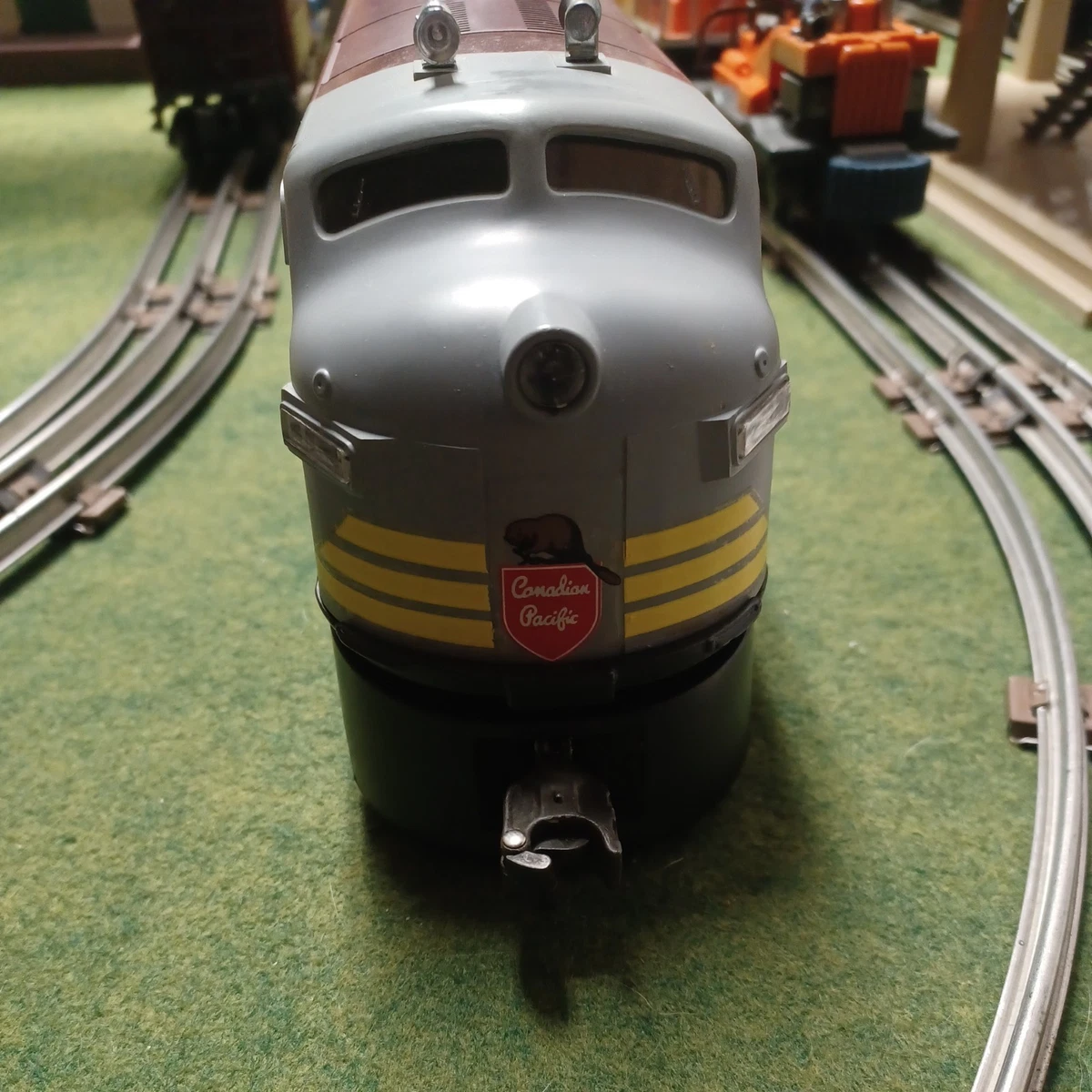 Lionel Canadian Pacific In O Scale Model Railroad Locomotives for