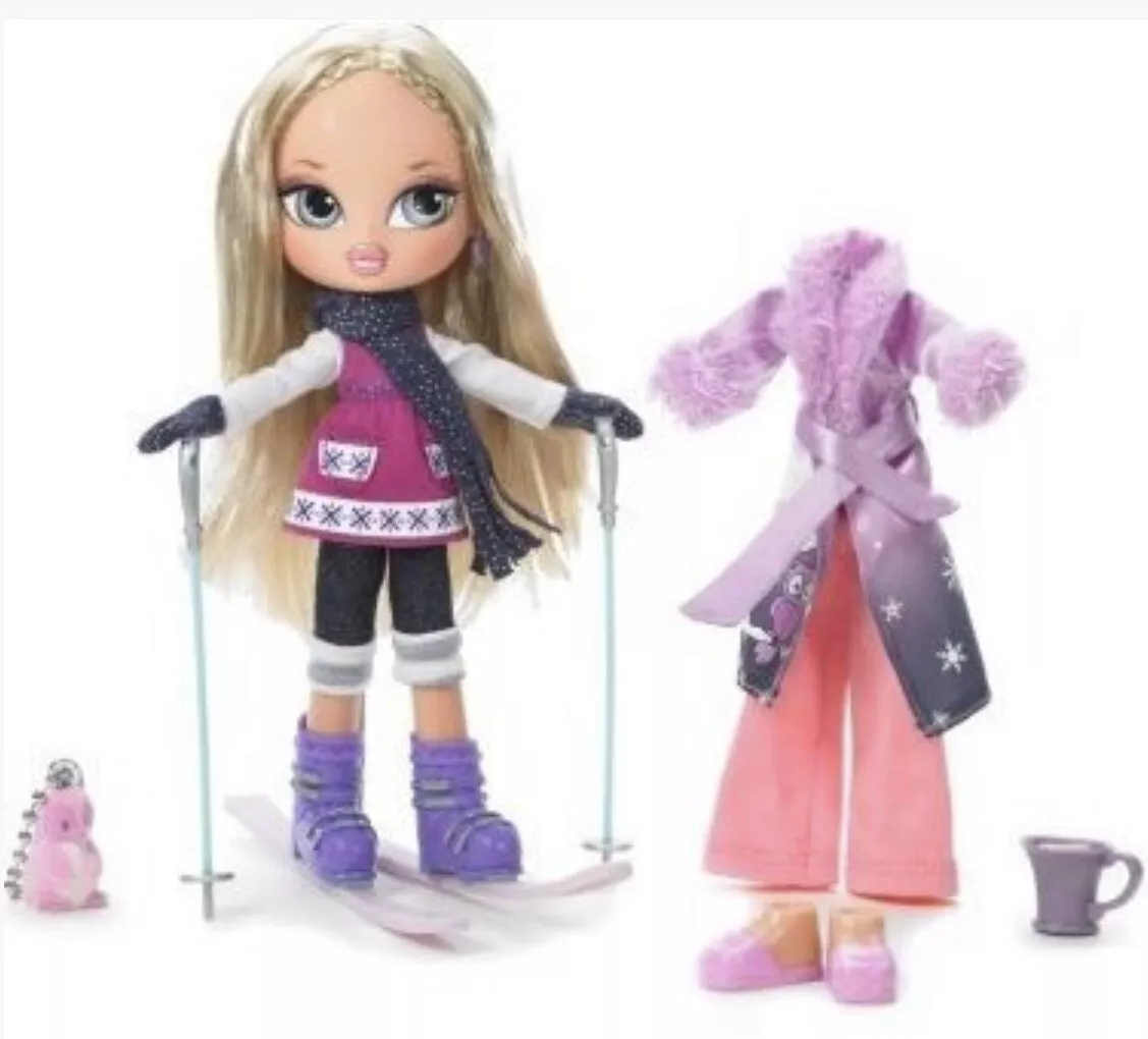 ❄Girlz Girl Bratz Kidz Winter Vacation Cloe Doll Original Clothes Complete