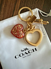 COACH SIGNATURE HEART CHARM KEYRING NWT WITH POUCH