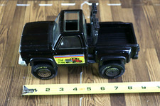 Tootsie Toy Made in USA Step Side Pick Up Truck 4x4 "High Rider" Toy Jeep